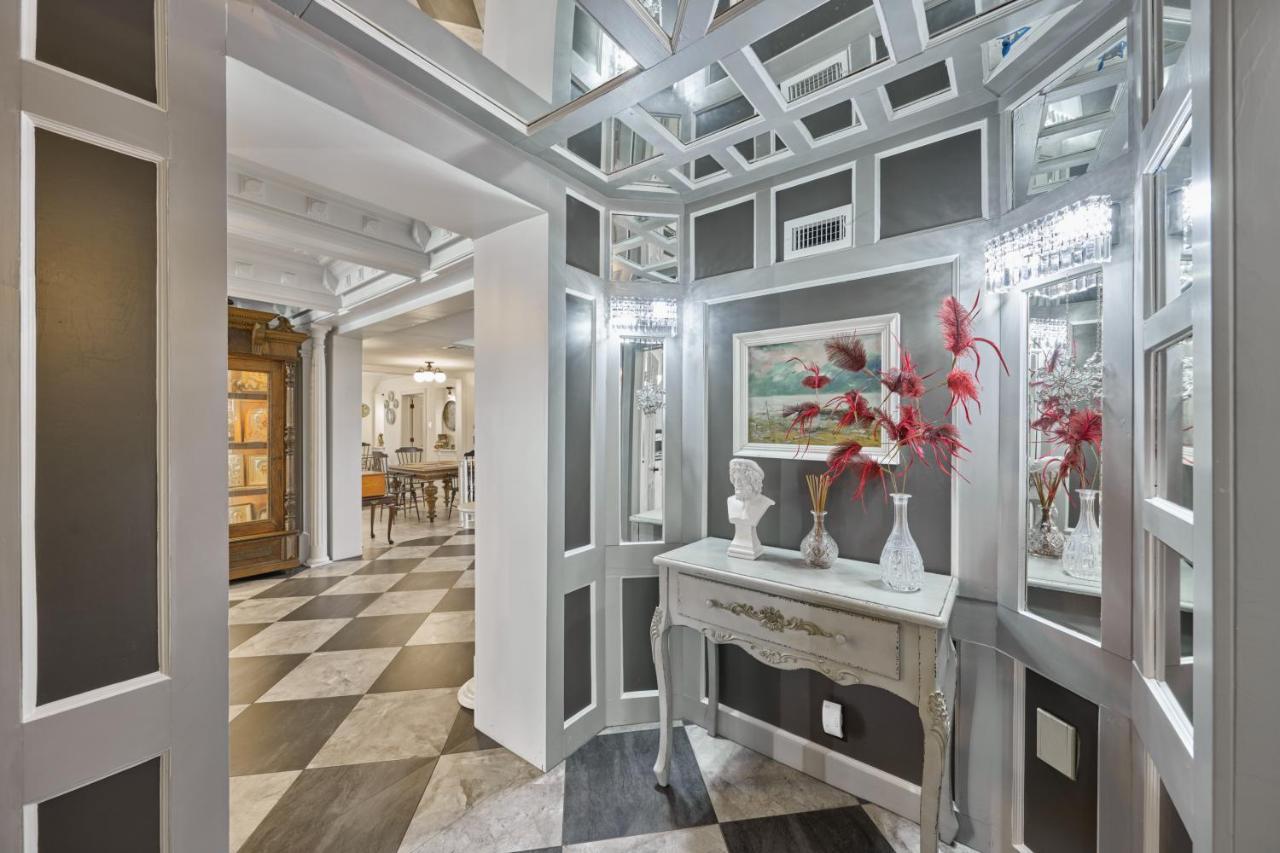 Villa With 8 Bedrooms And Heated Swimming Pool Houston Buitenkant foto