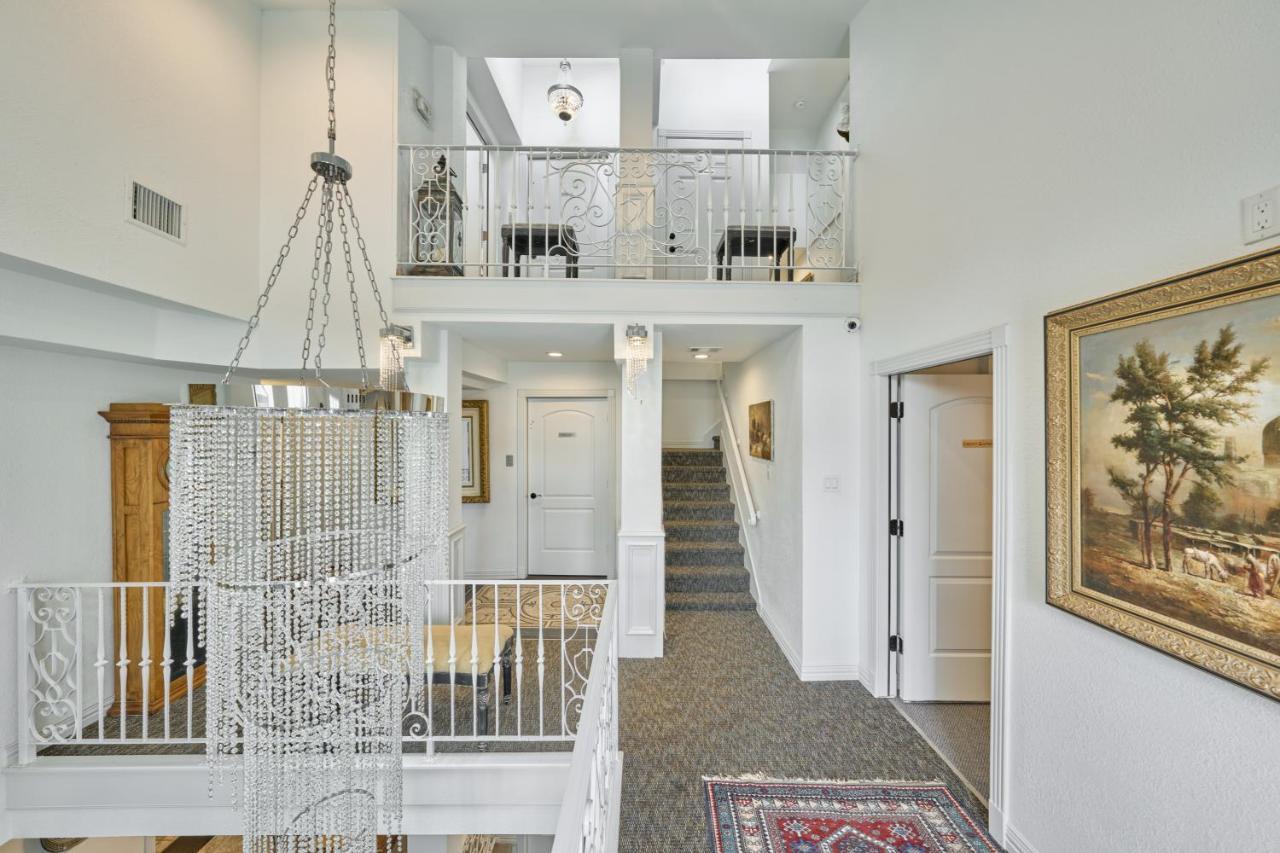 Villa With 8 Bedrooms And Heated Swimming Pool Houston Buitenkant foto